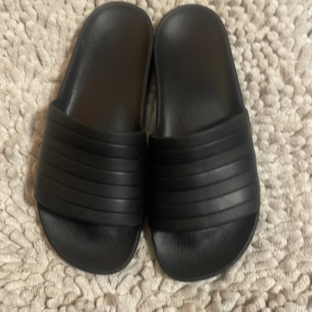 NWOB Adidas Adilette mens slides size 10 Black